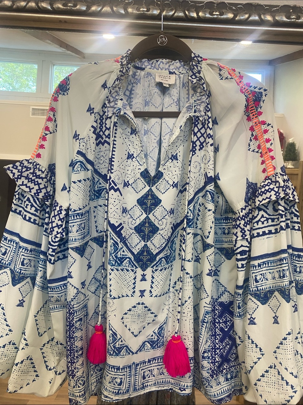 HEMANT & NANDITA White Tunic with Blue Geometric Print and Pink Tassels